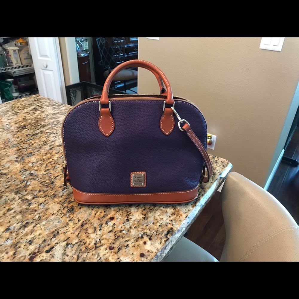 Dooney & Bourke zip zip Satchel original tags
